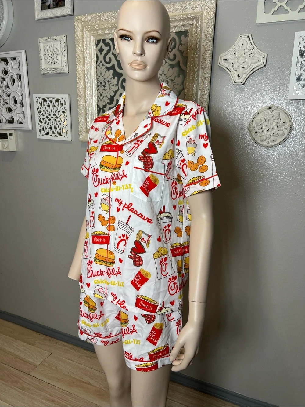 Chick-fil-A White & Red woman’s Pajama Set